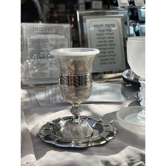 גביע קידוש גימור ניקל עם תחתית